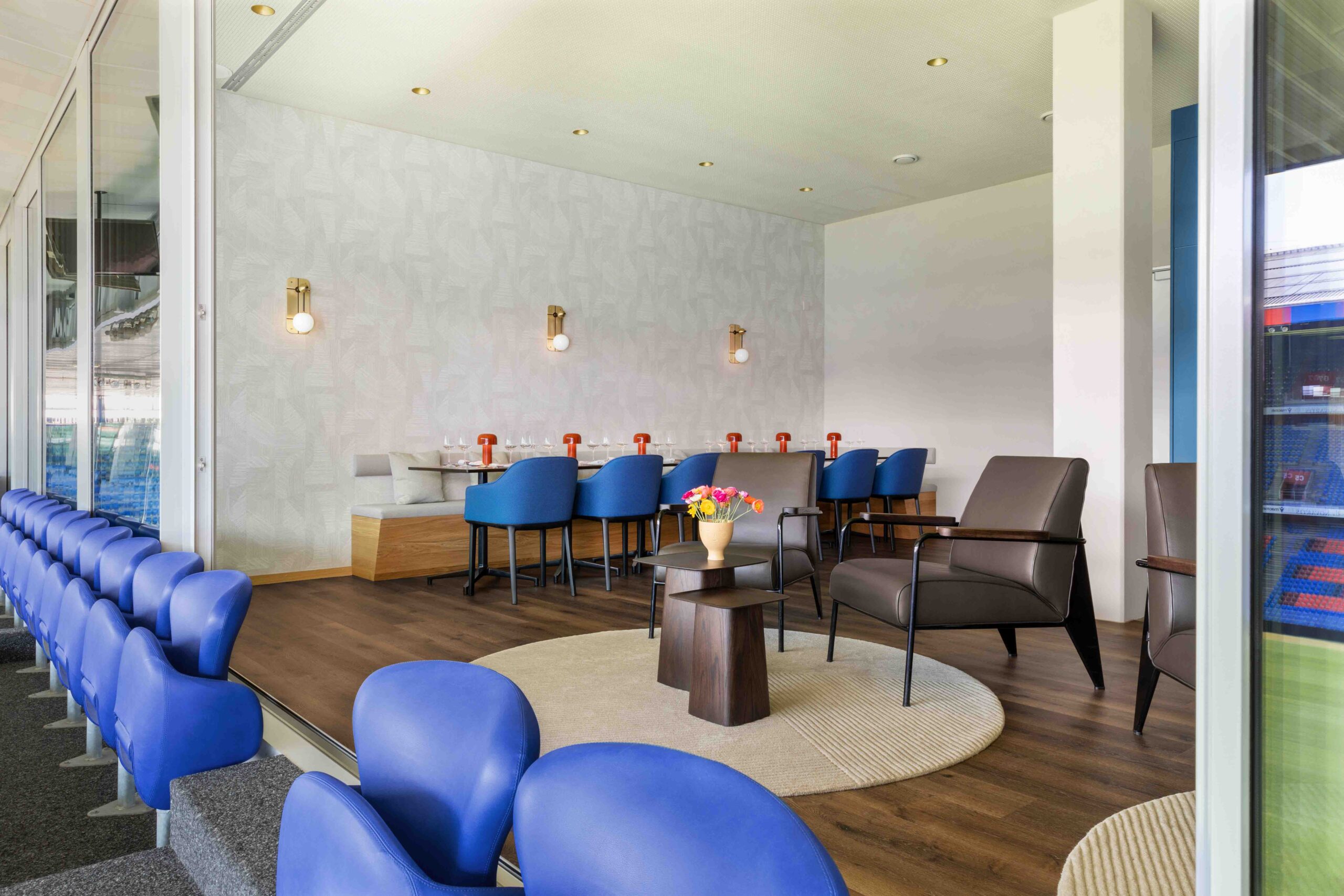 fcb-owners-lounge-01